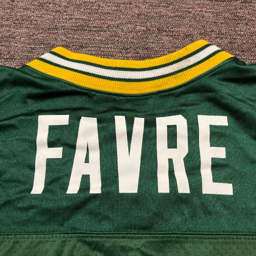 Green Nike Men's Jersey - Picture 8 of 16